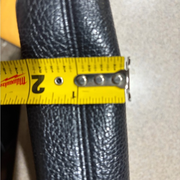 Henri Bendel Black Leather Crossbody Small Purse - Picture 12 of 13